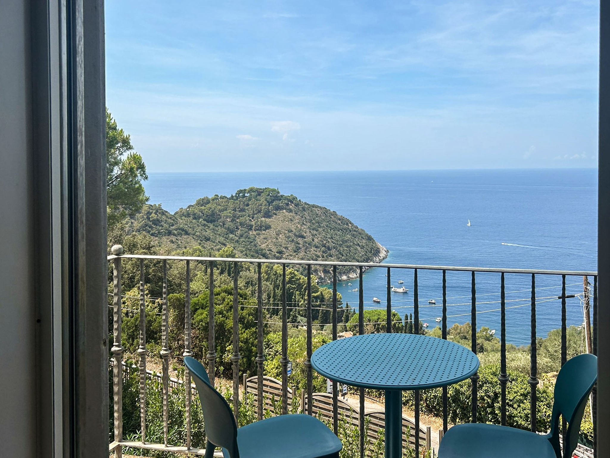 73b11ca4-ee84-4c3b-9534-85b19ffa46c5